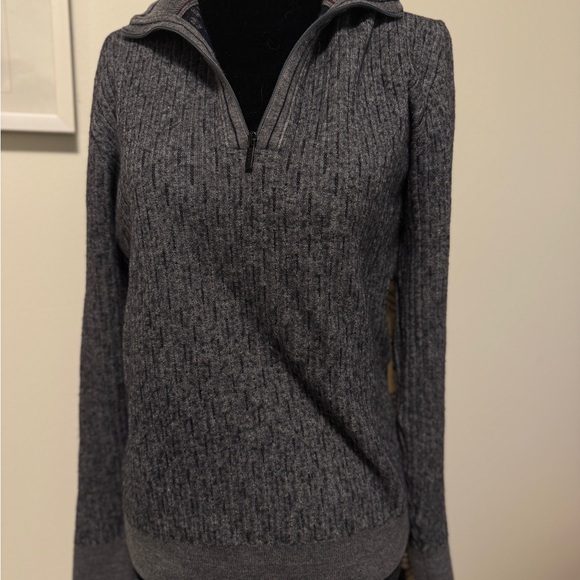 Men’s Small Bugatti Quarter-zip Crewneck Sweater - Picture 3 of 3